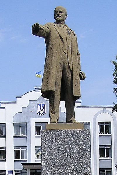 File:Borzna Lenin.JPG